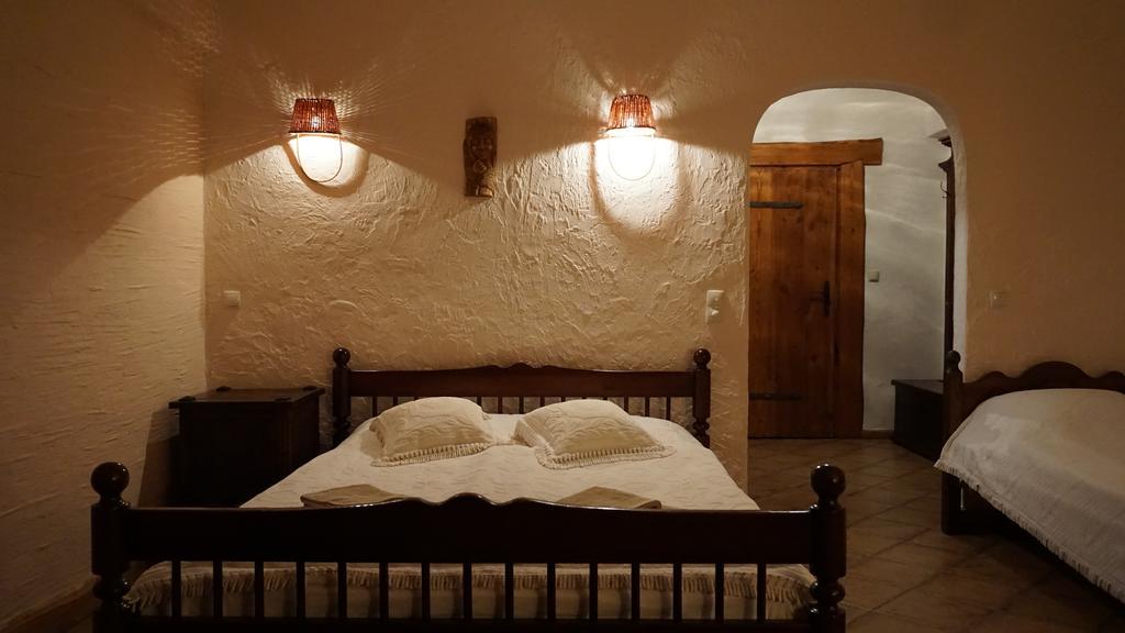 Galindia Refugia Hotel Iznota Bagian luar foto