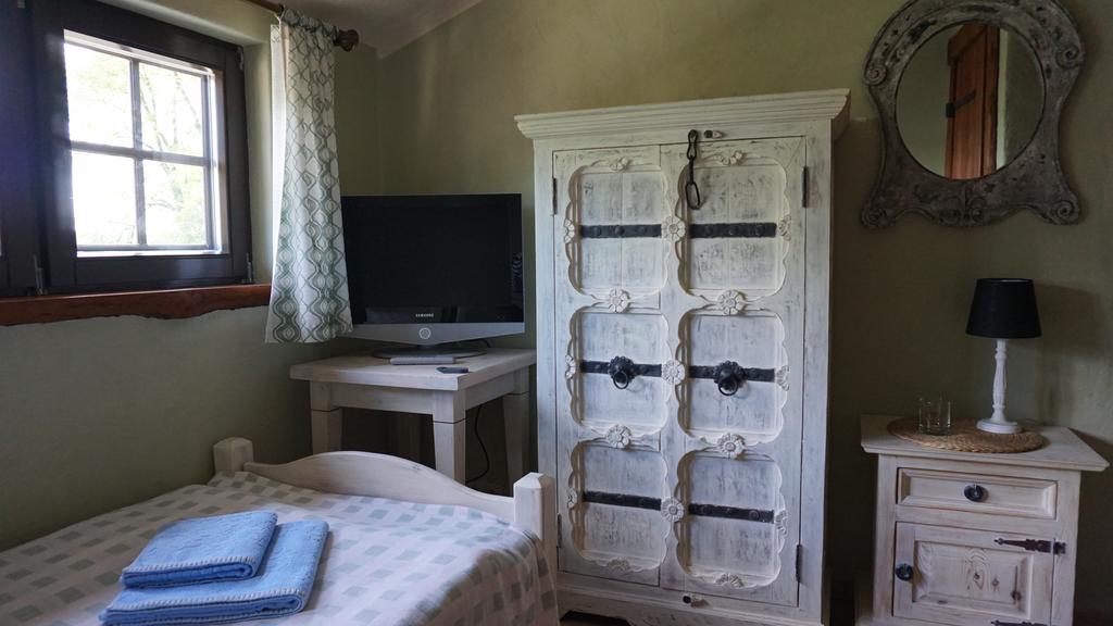 Galindia Refugia Hotel Iznota Bagian luar foto